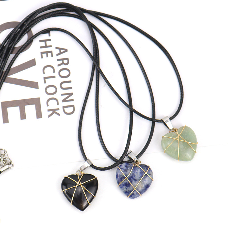 Retro Heart Shape Crystal Copper Plating Pendant Necklace 1 Piece