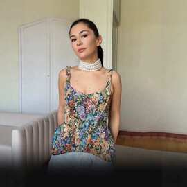 ins风彩色碎花吊带背心女装秋冬性感辣妹高腰显瘦无袖上衣小个子