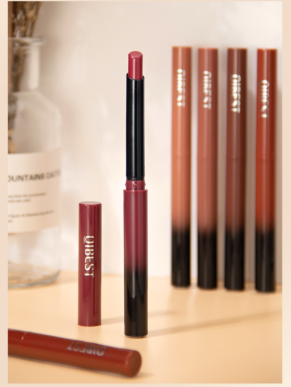 QIBEST Cross-border matte velvet matte lipstick does not stick to cups, does not fade, is easy to apply, moisturizes and lasts long, and is a lipstick for makeup undefined