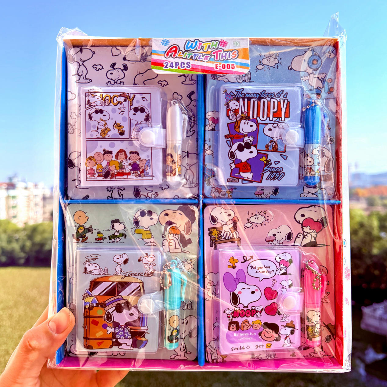 Nuevo grupo de caza de demonios cuaderno de dibujos animados escritorio conjunto de bolígrafo pequeño conjunto de regalo de papelería para estudiantes de primaria