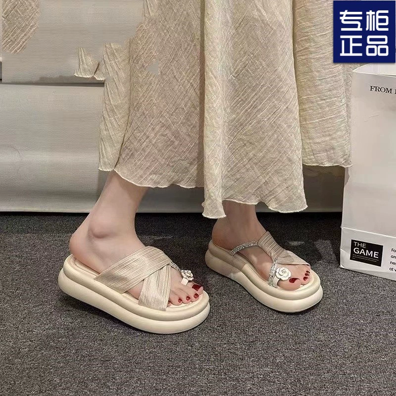 Пляжная обувь, модные тапочки на толстой подошве, лето 2025, новые стильные универсальные ретро-стринги со стразами в стиле принцессы