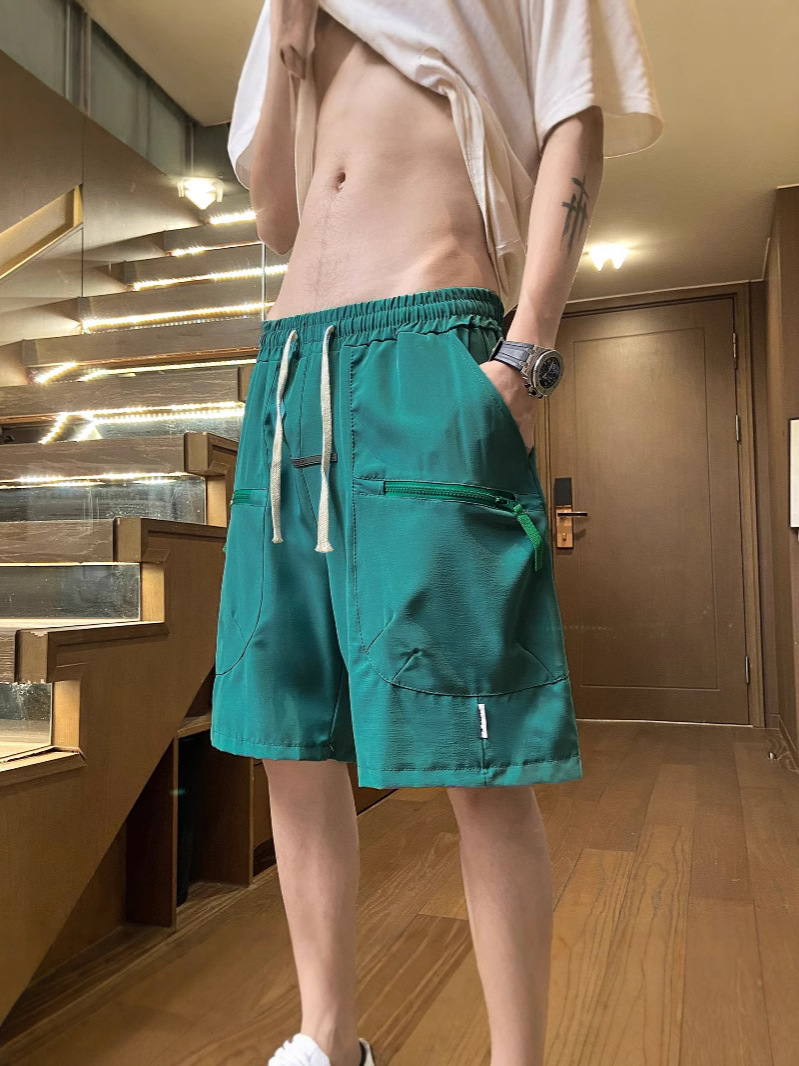 Camisas menos ropa pantalones de cinco puntos sueltos casuales delgados de verano para hombres, pantalones de playa de secado rápido con cremallera de varios bolsillos, pantalones de hombre