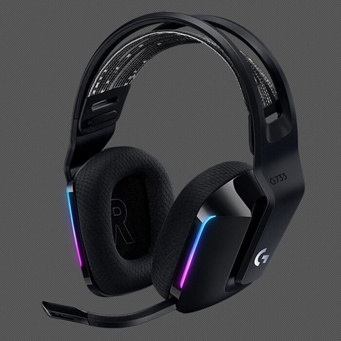 Logitech G733 Wireless Gaming Headset with Microphone, Suitable for E-Sports, 7.1 Channel Logitech G733 Wireless Gaming Headset with Microphone, Suitable for E-Sports, 7.1 Channel
