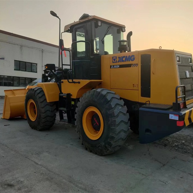 Excavadoras usadas XCMG 50GN 500KV exportadas a Colombia, prueba de puesta en marcha, venta directa en el sitio