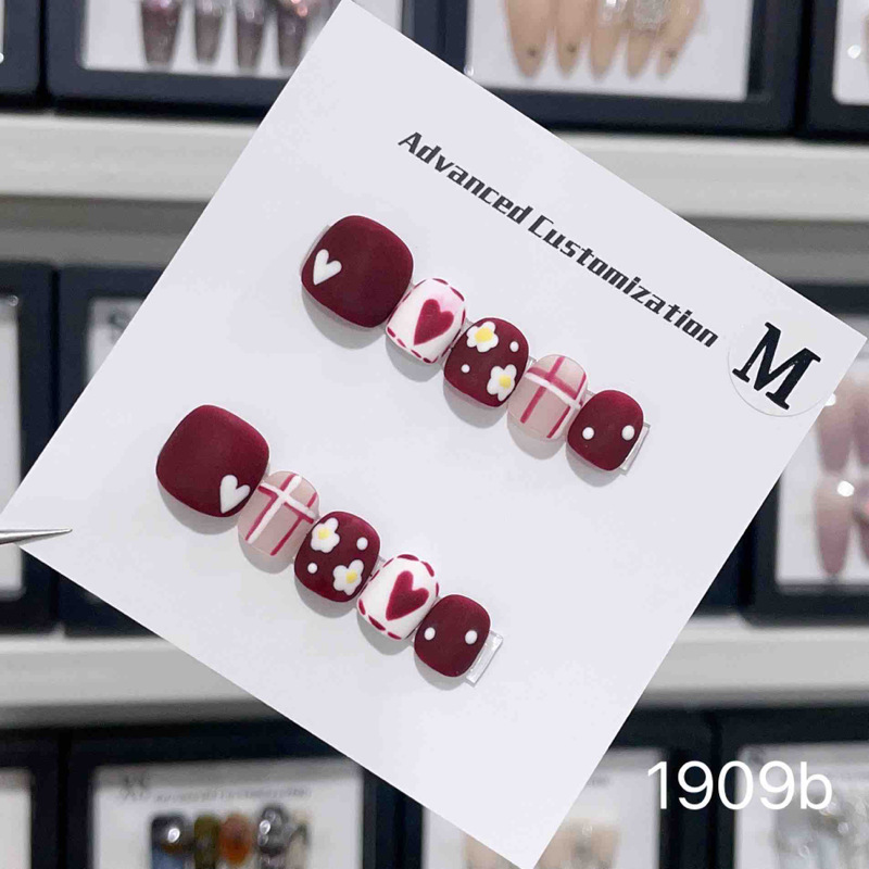 [Children's Wearable Nails] Heart-Shaped Hand-Painted Flower Short-Style Wearable Nail Stickers, Purely Handmade