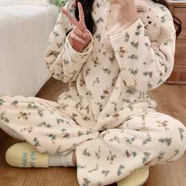 加厚毛绒彩色小花朵半高领套头长袖长裤家居服睡衣套装女秋冬批发