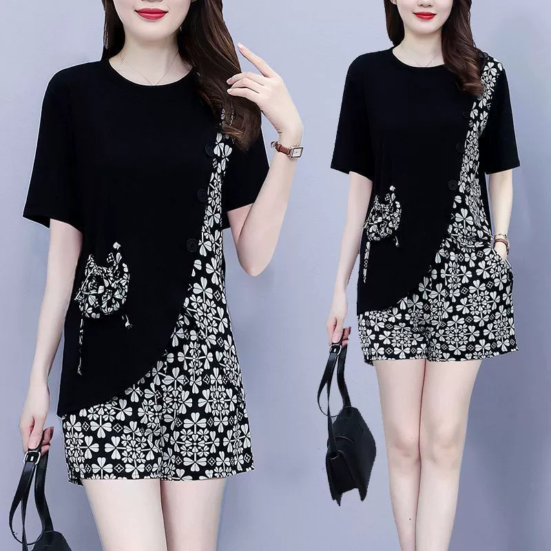 Летний костюм-шорты 2025 для женщин, модный цветочный дизайн, свободный крой, топ для скрытия недостатков фигуры, комплект из двух предметов