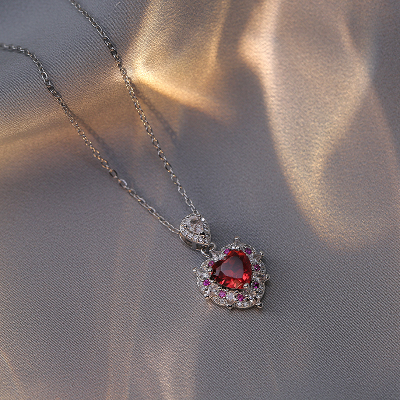 Women'S Gender Inlay Design Wholesale Jewelry Luxurious Heart Shape Titanium Steel Copper Zircon Inlay Cable Chain Earrings Necklace Jewelry Set