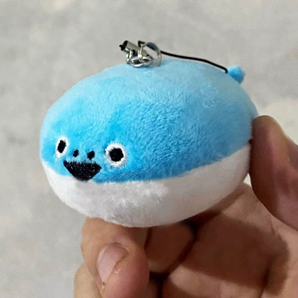 10cm blue Sakaban turtle pendant that squeaks
