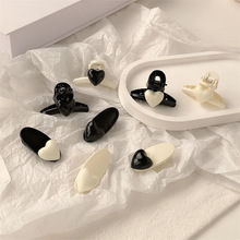 ����ڰ�С��緢�����С��ץ���鷢�������Ӳ�߼аٴ���Ů����
