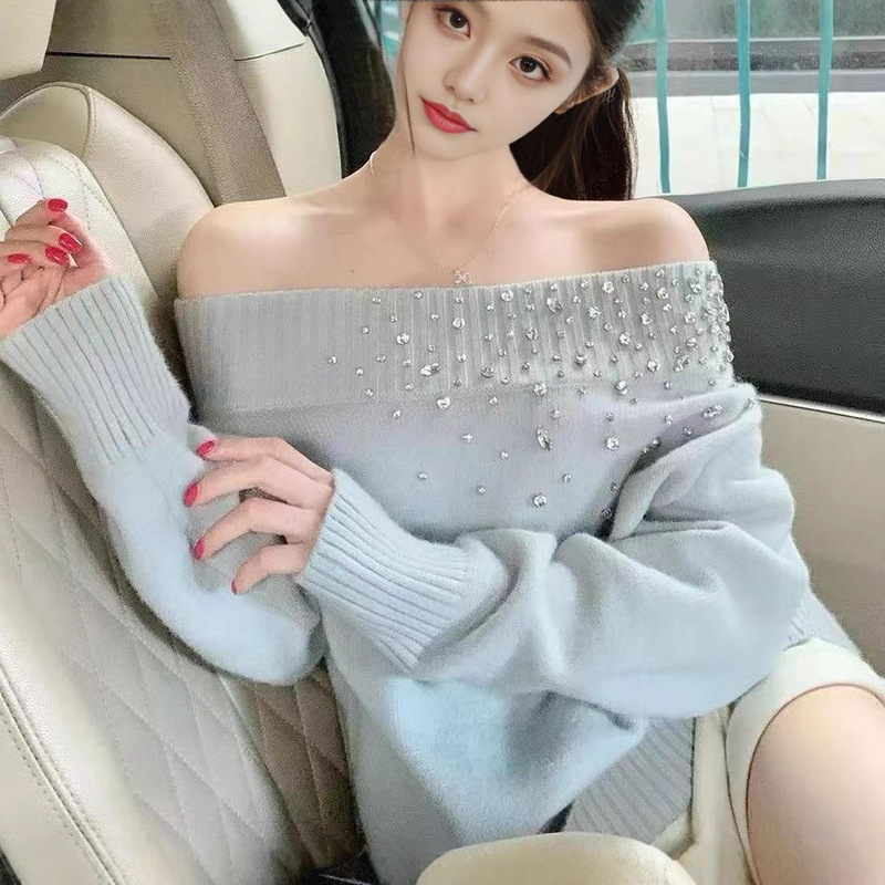 French-Style Heavy-Duty White Rhinestone Off-Shoulder Pullover Sweater for Women, Autumn and Winter High-End Elegant Loose Long-Sleeve Top French-Style Heavy-Duty White Rhinestone Off-Shoulder Pullover Sweater for Women, Autumn and Winter High-End Elegant Loose Long-Sleeve Top