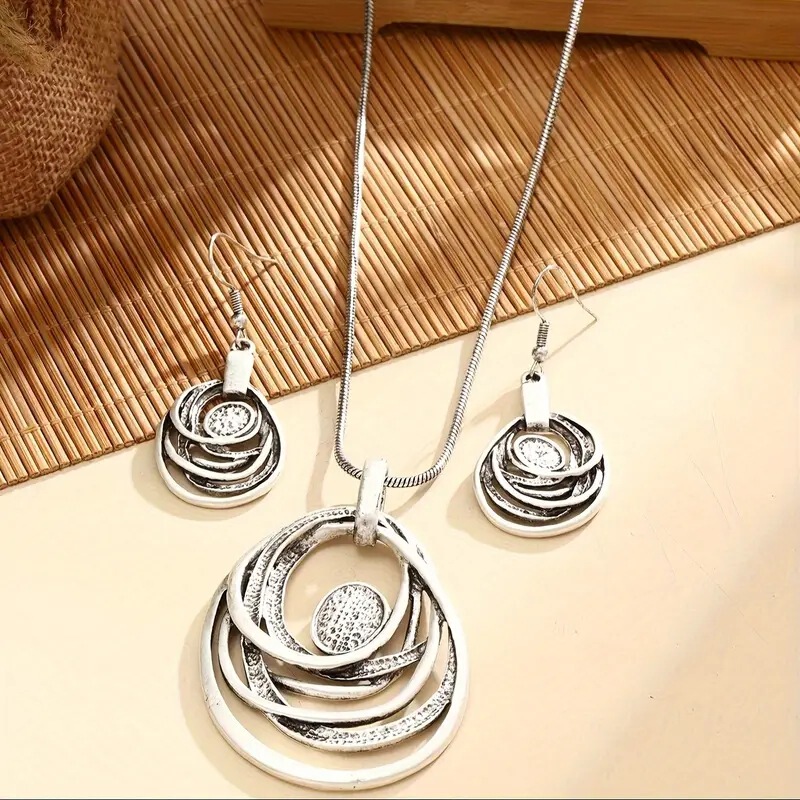 Cross-border New Hollow Retro Bohemian Casual Accessories Necklace Earrings suit Simple Design Graduation Gift
