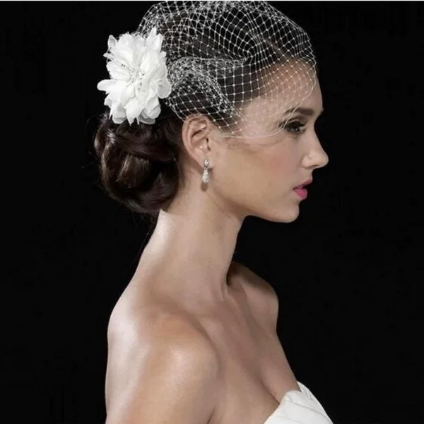 Bridal updo hair flower headwear with hair comb directly wear white champagne large mesh gauze hat Yarn Studio travel shooting accessories