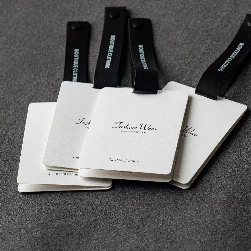 防拆吊牌标签服装店一次性防拆女装吊牌高 档大气百搭挂牌订