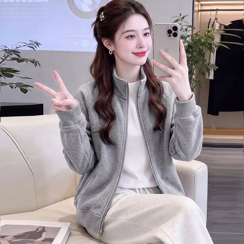 Women's short cardigan sweatshirt jacket for spring and autumn 2026 new style petite baseball jacket mom top