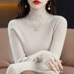 ��që��Ů����I�����Ů25�ﶬ�¿�����ᘿ��ȴ����¼�ɫ�Ӻ���