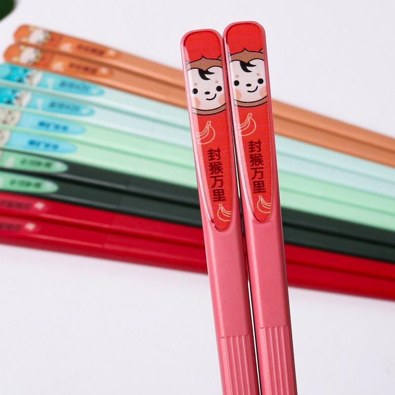 Alloy chopsticks Japanese-style household PET pointed chopsticks twelve zodiac cartoon creative tableware in stock wholesale Alloy chopsticks Japanese-style household PET pointed chopsticks twelve zodiac cartoon creative tableware in stock wholesale