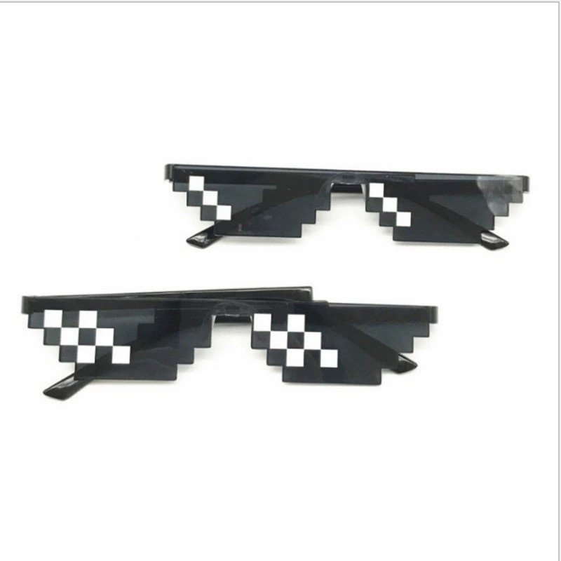 Capacious sunglasses for live streaming, European style