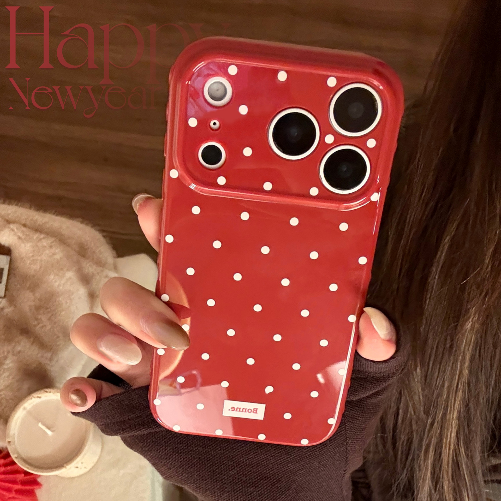 适用苹果17promax手机壳iphone16新年红色波点15简约喜庆14代发11