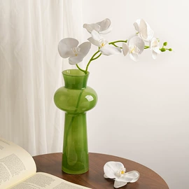 陶瓷工艺品;树脂工艺品;装饰花瓶