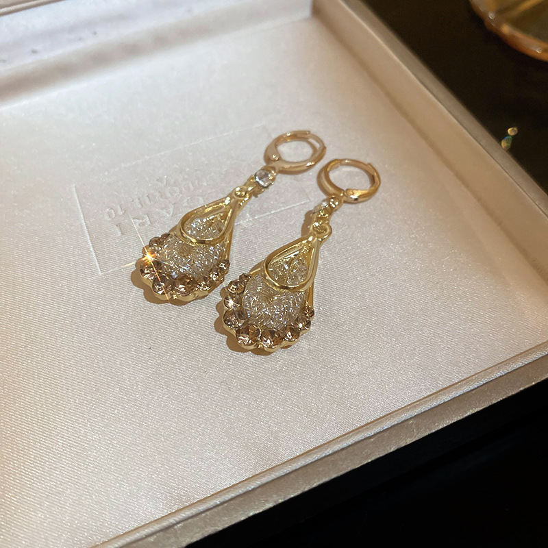 Pendientes de circonita de malla de gota de doble capa de diamantes, pendientes de estilo palacio retro, pendientes de temperamento de moda, lujo ligero, sentido de alta gama