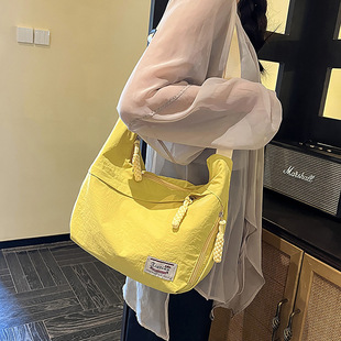 �ճ�ͨ�ں��s�������μ���ٴ����e㼑��L��Ӱ���ϵ��⃺б���