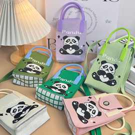 可爱熊猫卡通针织手机包女韩版百搭单肩斜跨包出游零钱包小手提包