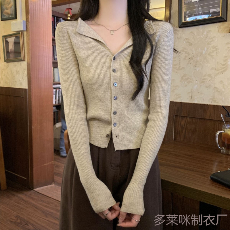 Xiaoxiangfeng 프렌치 브이넥 긴팔 스웨터 여성 봄 신작 싱글 브레스트 외국 스타일 새로운 다용도 탑 인