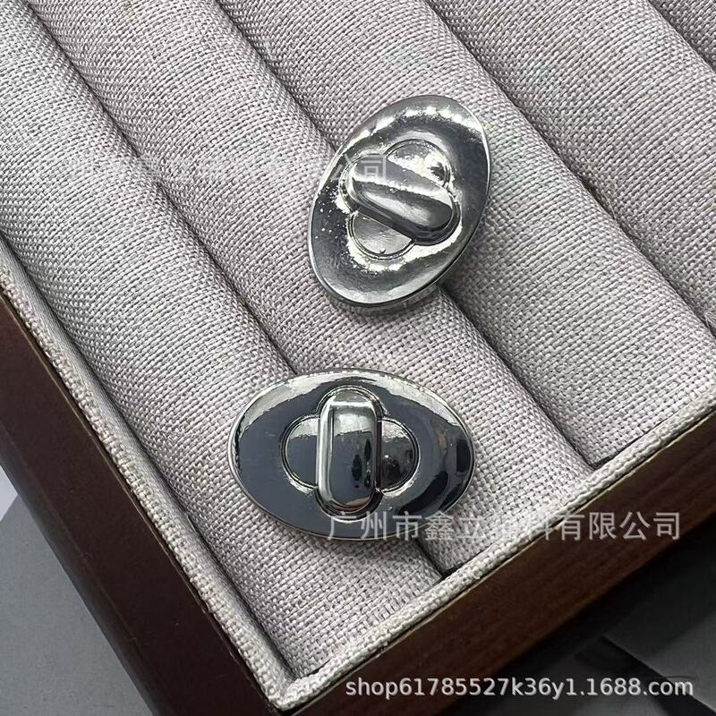 Oval Metal Snap Buttons for down Jackets, Sweaters, Shirts, and Socks Decoration in British College Style Oval Metal Snap Buttons for down Jackets, Sweaters, Shirts, and Socks Decoration in British College Style