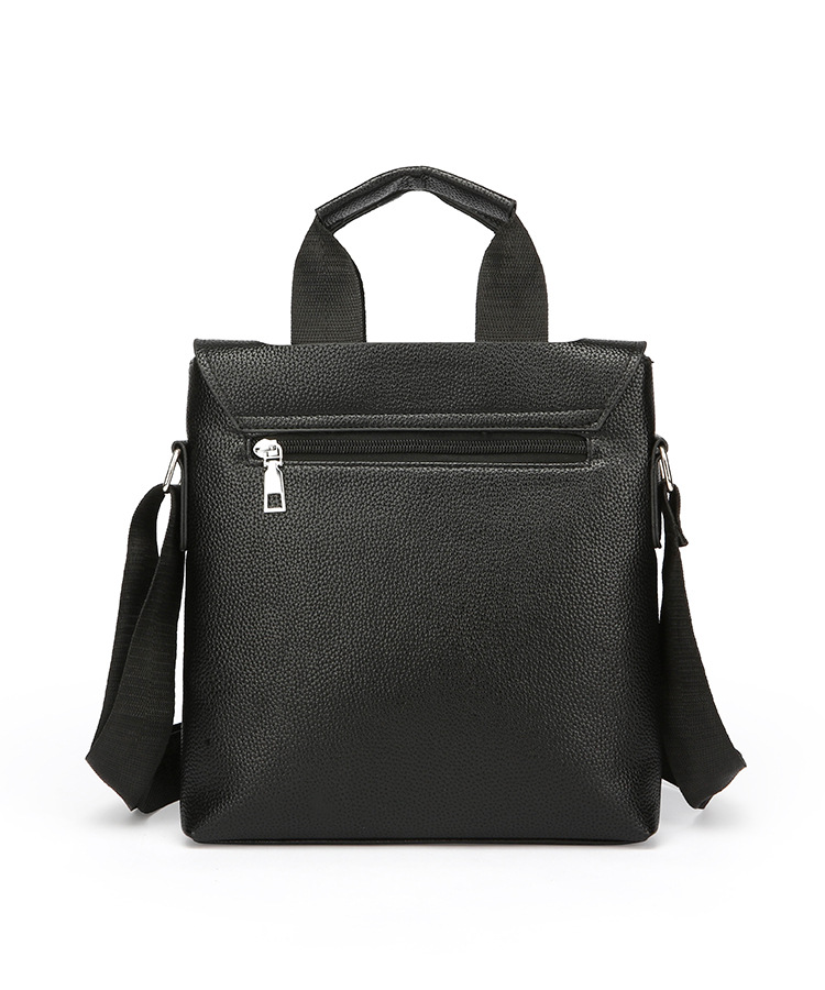 Amazon's foreign trade men's single-shoulder bag, casual crossbody bag, large-capacity business retro European and American water-resistant men's bag undefined