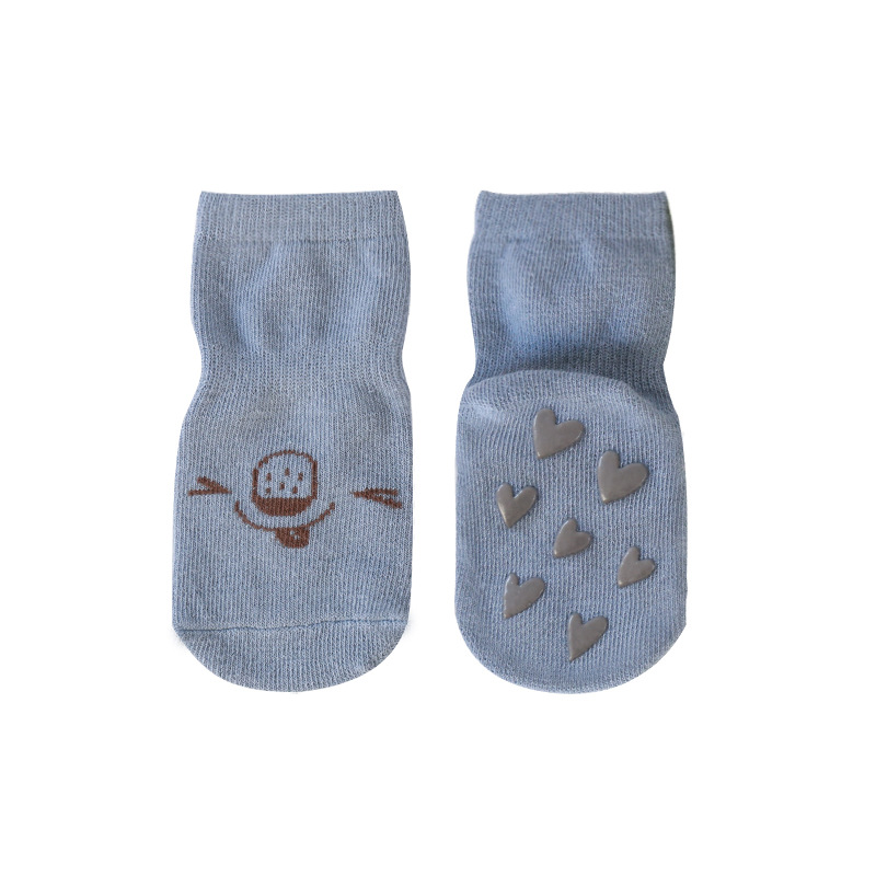21 nuevos calcetines de piso para niños de otoño e invierno calcetines de bebé de algodón peinado calcetines de bebé antideslizantes para niños pequeños calcetines de algodón de media pantorrilla de dibujos animados