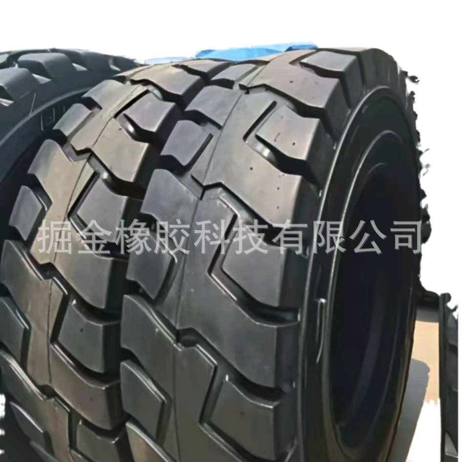 华鲁港口轮胎18.00R25工程机械轮胎叉车装载机耐磨耐用厂家直营