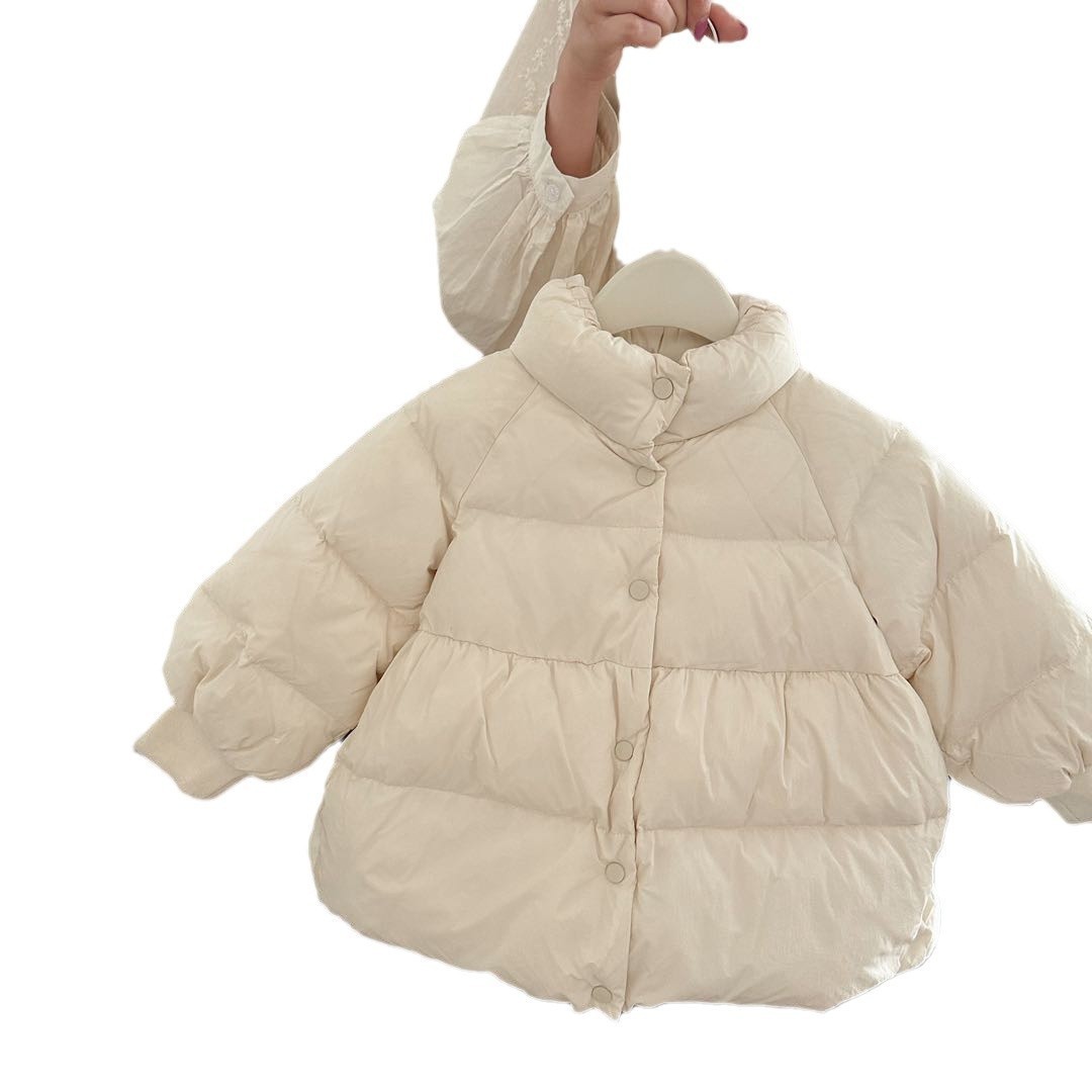 Child Xingyuan 2024 modelos de otoño e invierno para niñas chaqueta corta engrosada a prueba de viento y cálida chaqueta de longitud media chaqueta de algodón de moda