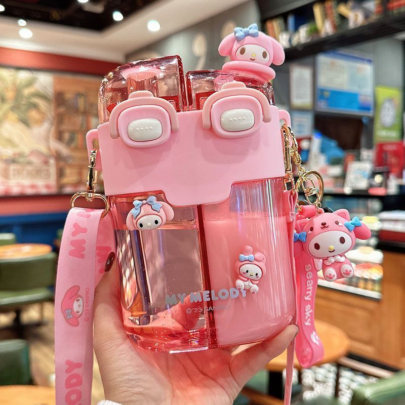 子供用ウォーターカップ、可愛くて見栄えの良い、二重ドリンクカップ、高温耐性プラスチックストローカップ、学校用の特別なポータブルカップ|undefined