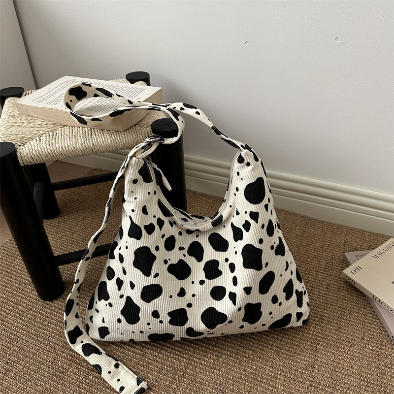2026 New Style Shoulder Bag Korean Version Large Capacity Shopping Bag Casual Lazy Style Ins Versatile Casual Artistic Fabric Bag
