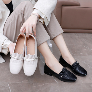 Genuine Leather Women's Shoes 24 Spring and Autumn New Arrival Shoes Square Head Thick Heel Low Heel Beaded Soft Sole Comfortable Loafers Single-layer Shoes for Women