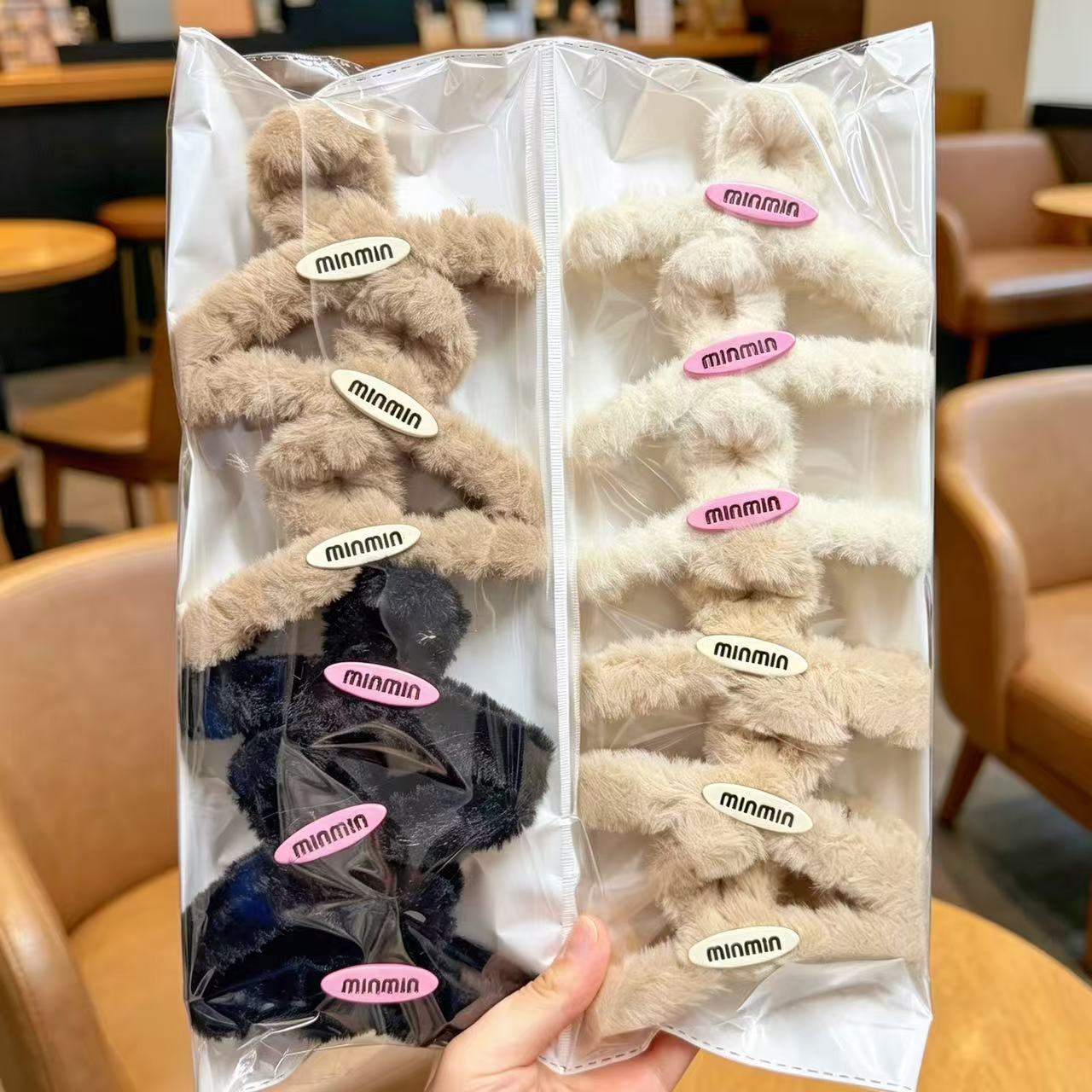Amazon transfronteriza pintura de goma de gran tamaño clip de pelo espalda Cabeza de tiburón clip de pelo volumen multi horquilla dos yuanes accesorios para el cabello al por mayor