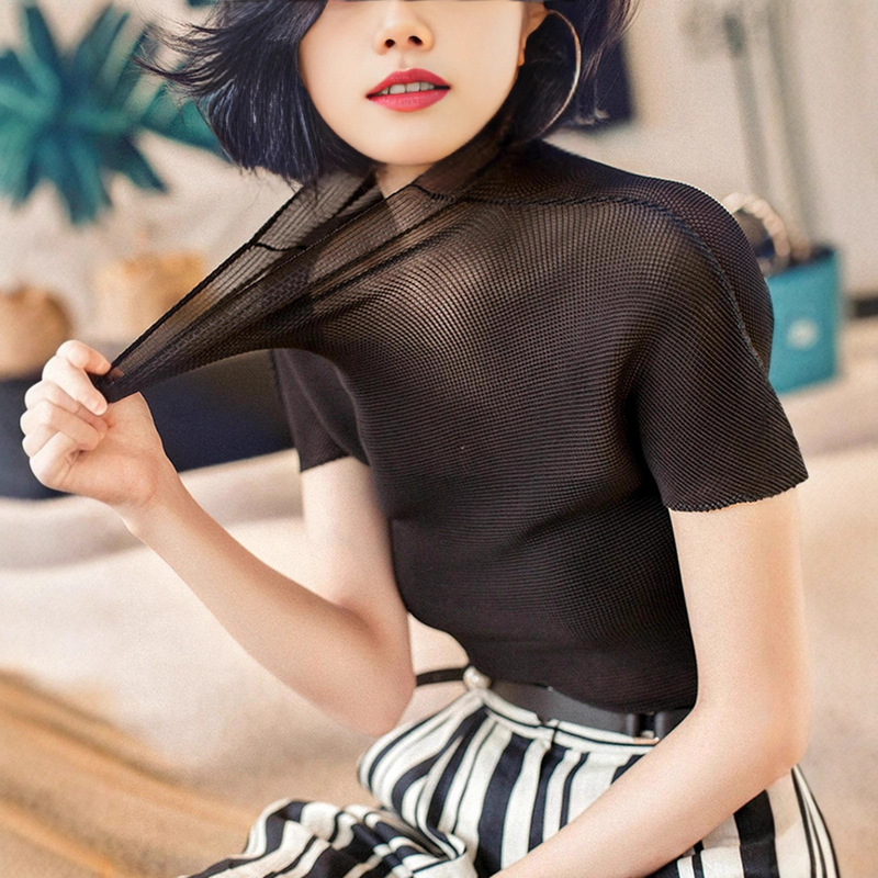 Japanese Classy Pleated Tops for Women in Summer Miyake New Elegant Half Turtleneck Slim Stretch Slim Short-Sleeved T-Shirt