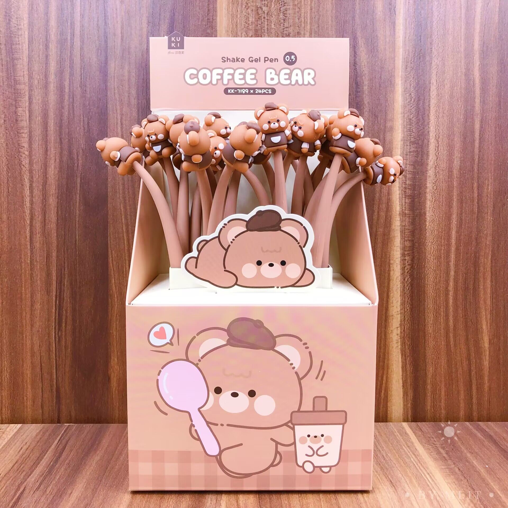 다크 브라운 24 개의 상자를 가지고