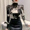 Lace printed fashionable small shirt， long sleeved women's top， simple and versatile trendy T