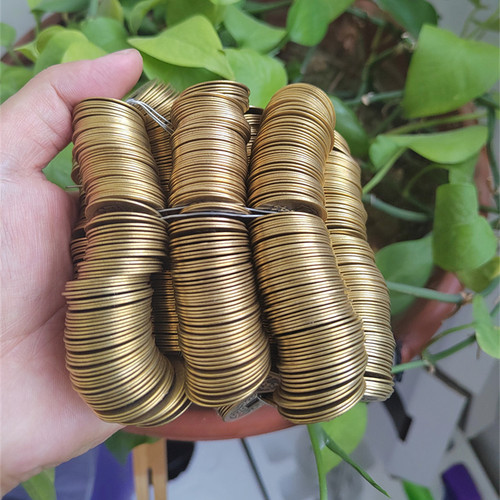 Pure copper Feng Shui Five Emperors Qianlong Shunzhi Tongbao Lucky and Safe Pressure Threshold Brass 2.3cm Antique Copper Coin
