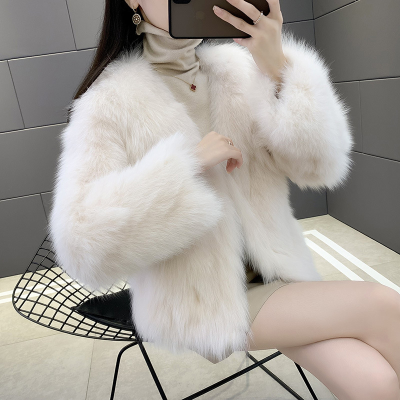 海宁新款仿狐狸毛轻奢百搭2026款冬季v领皮草外套女时尚短款长袖