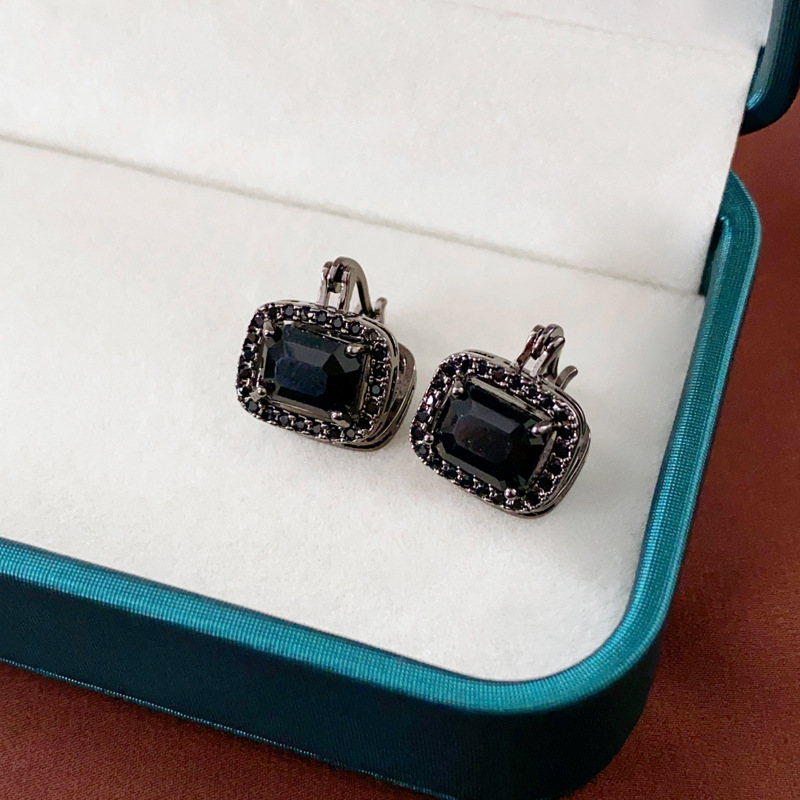 Square geometric double-sided elegant earrings with zircon