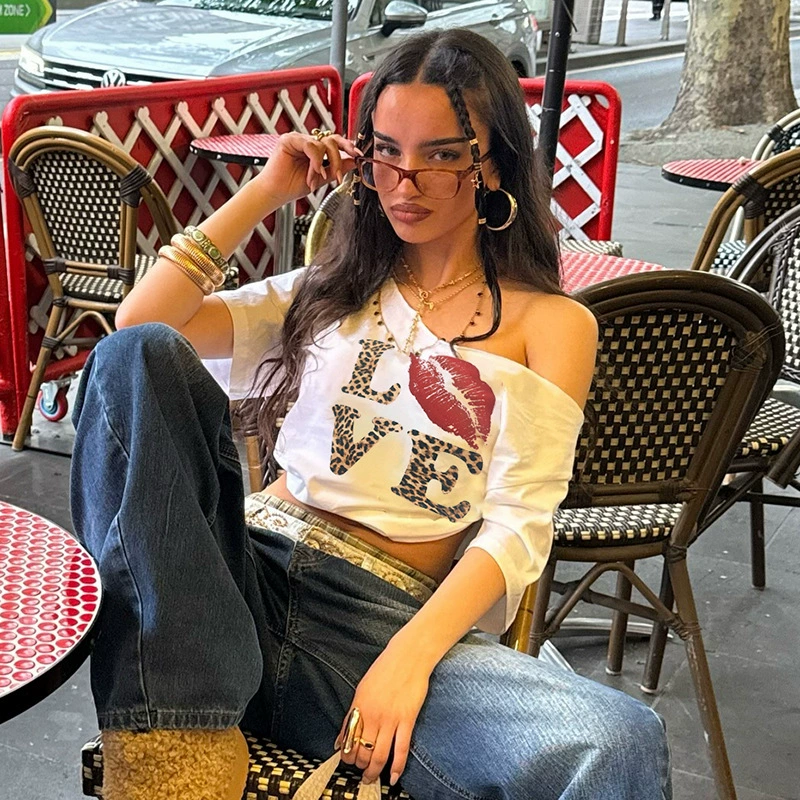 Американский уличный алфавит леопардовый принт косой плечами свободный топ нишевые горячие девушки