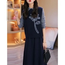 冬季新款学院风针织连衣裙显瘦洋气毛衣马甲两件套装裙子