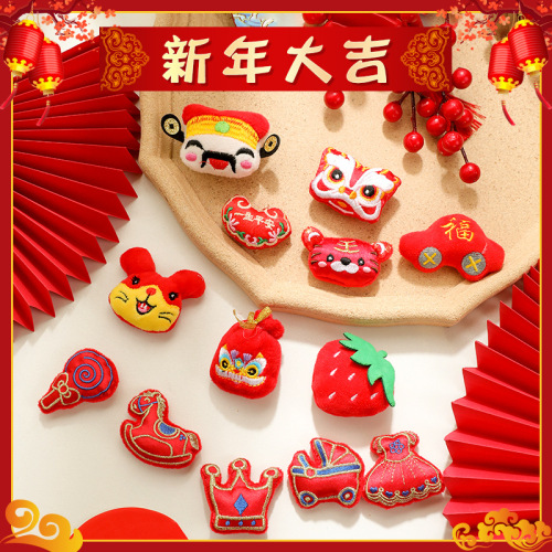 Chinese Red God of Wealth plush brooch wholesale embroidery cute diy pendant little tiger lollipop hair accessories