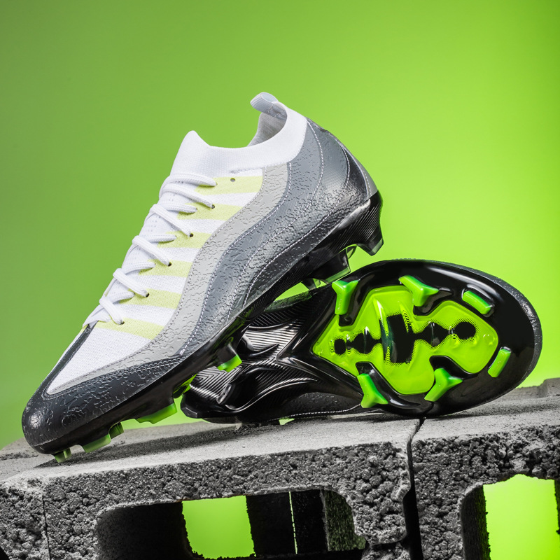 Professional Soccer Shoes With Studs And Electroplated Soles Unisex_voghion.com