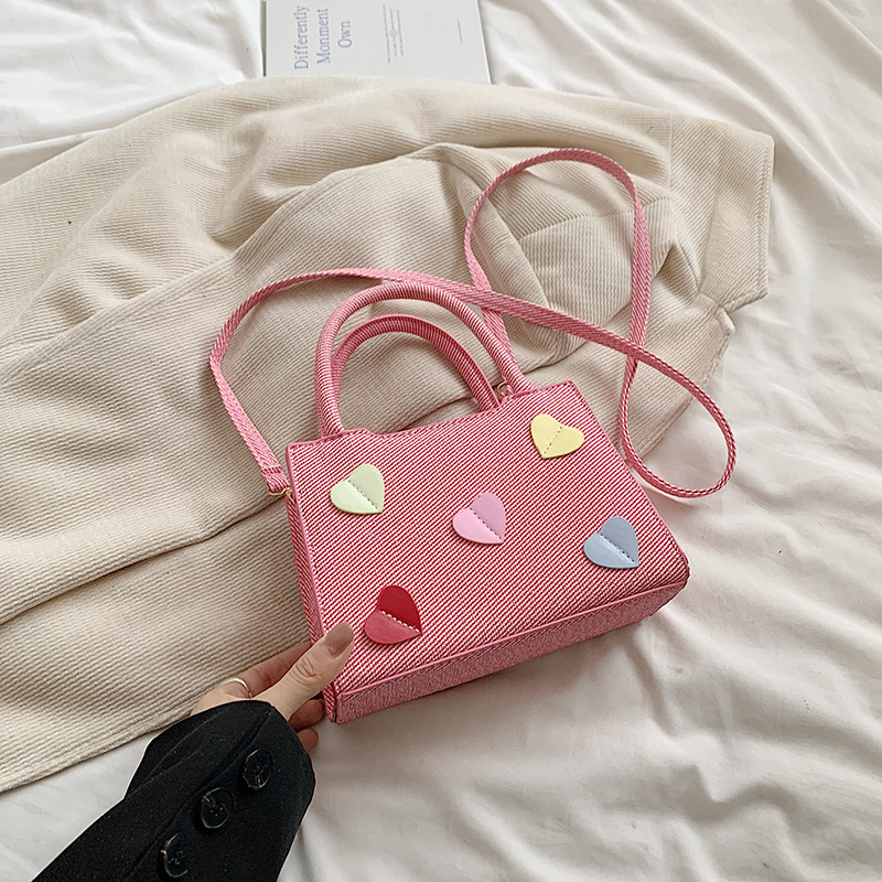 Este año, la popular explosión de bolsos para mujeres 2024 nueva moda versátil bolsos de mochila súper caliente bolsos portátiles de trabajo