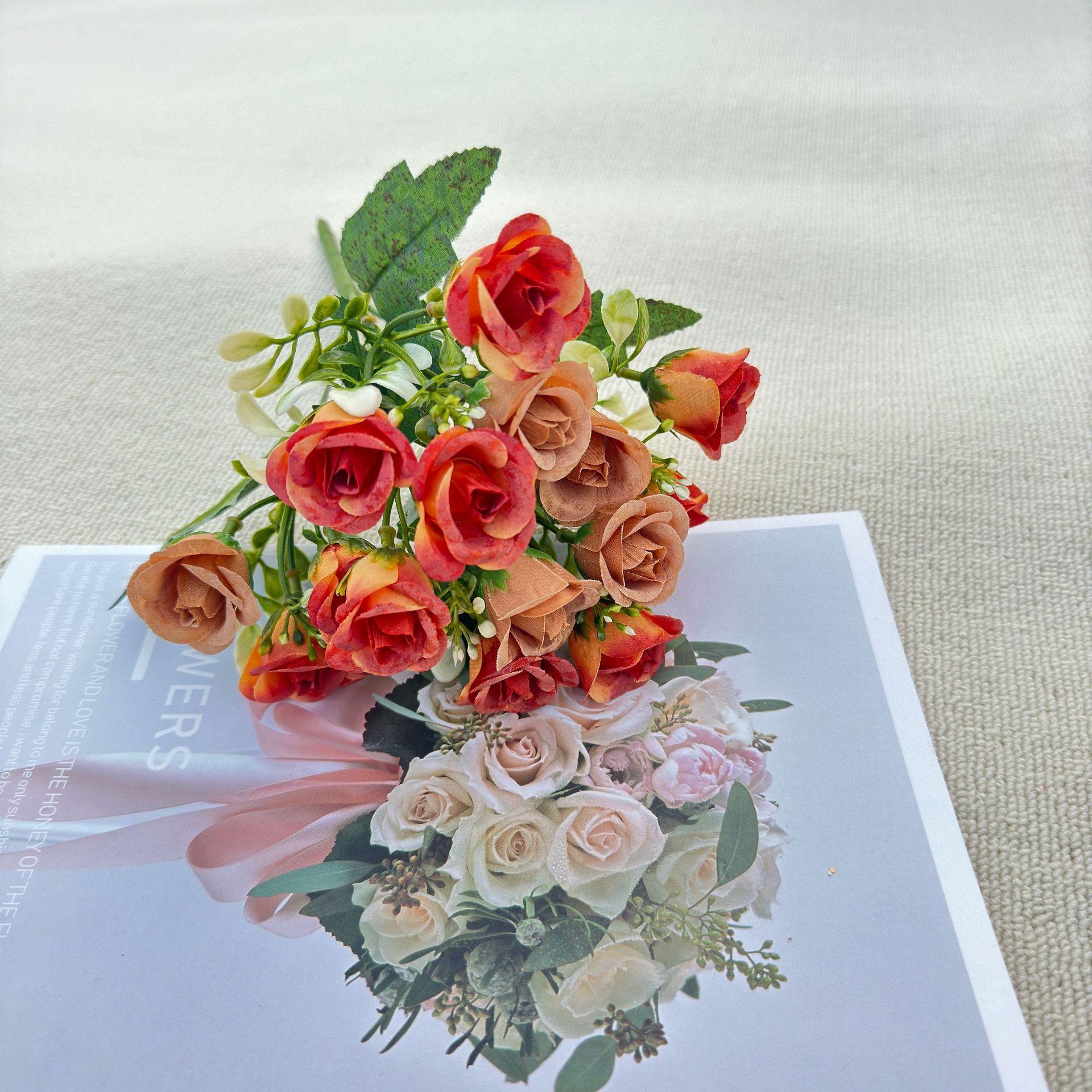 Ramo de simulación de fábrica transfronteriza Milan Lei Wedding Mobiliario para el hogar Decoración de la mesa con flores falsas rosas flores de seda image 11