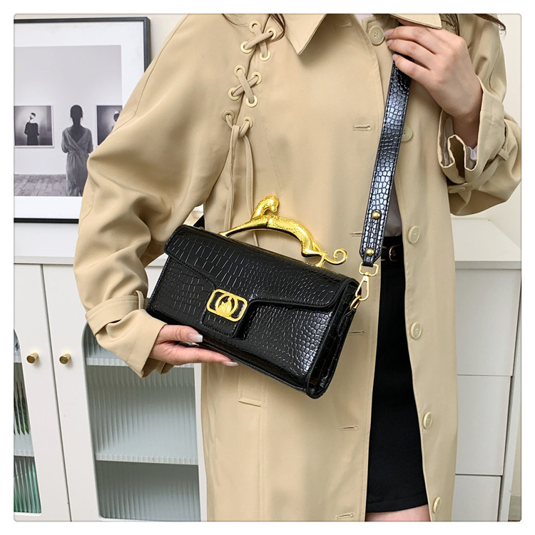 Stylish Women's Single Shoulder Crossbody Shell Handbag Elegant_voghion.com